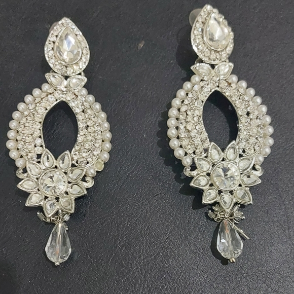 Earrings - Picture 2 of 2